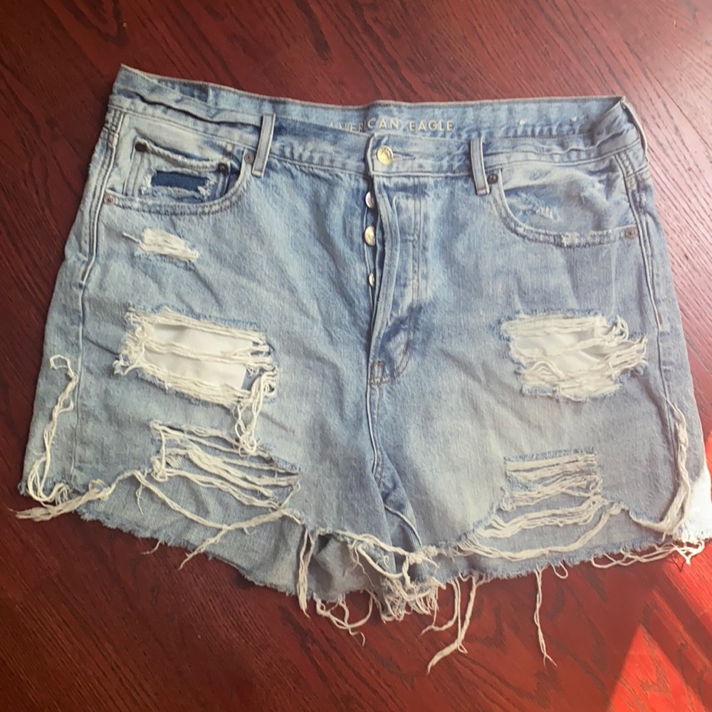 AE shorts